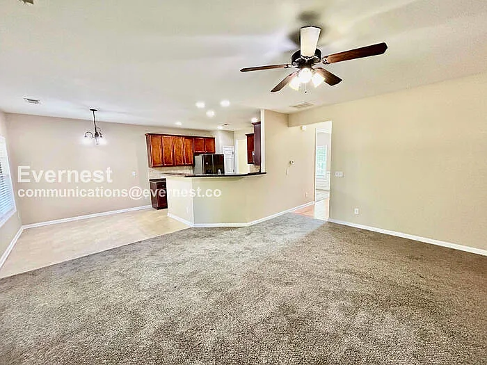 5867 Pine Rd — Photo 5