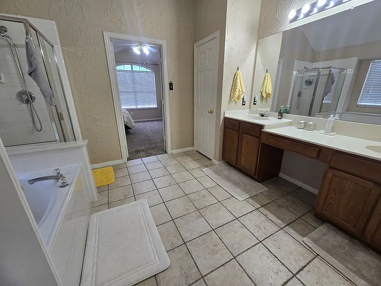 2816 Oakdale Dr — Photo 15