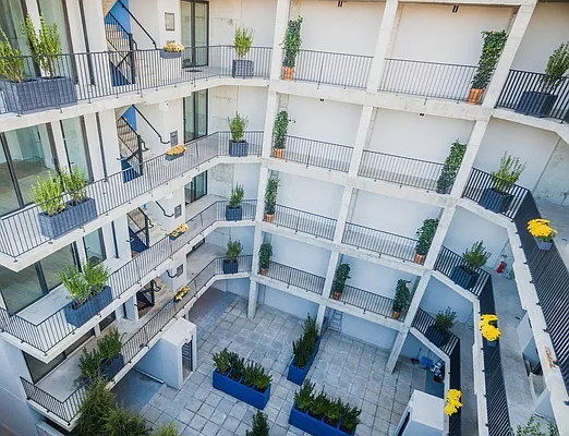 Rented by Nest Seekers International | media 12