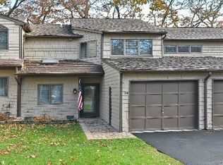 34 Jeremy Cir, Nesconset, NY 11767