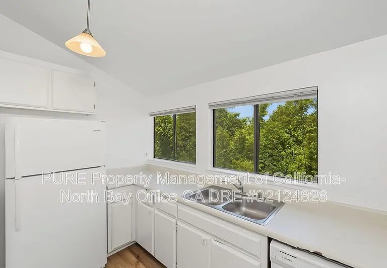 1781 W 3rd St — Photo 9