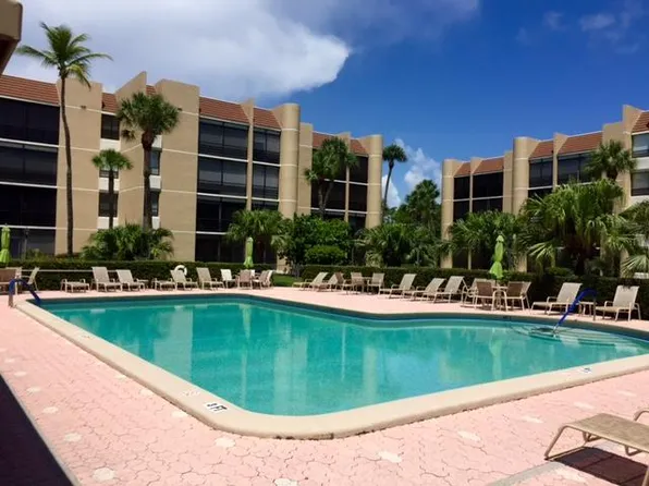 3492 NE Causeway Blvd APT 103, Jensen Beach, FL 34957