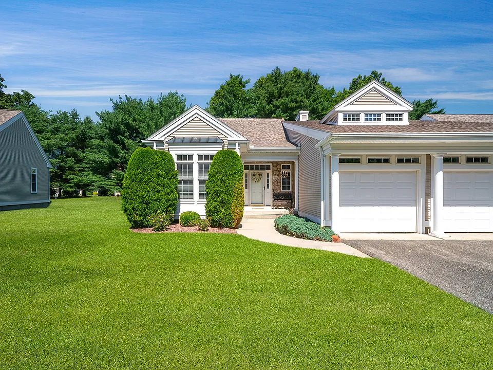 16 High Pine Cir