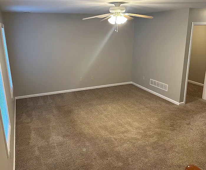878 Poplar St — Photo 3