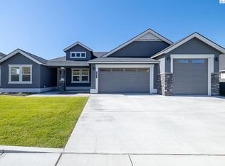 369 Epic St, Richland, WA 99352