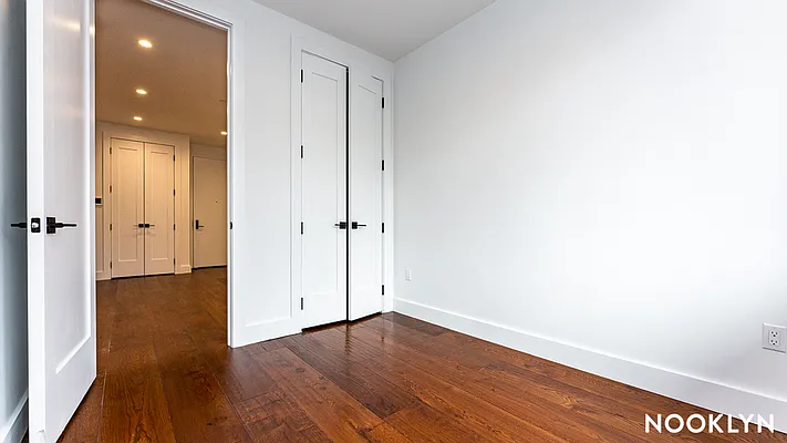 Rented by Nooklyn NYC LLC | media 8