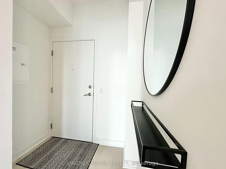 252 Church St #2107 — Photo 5