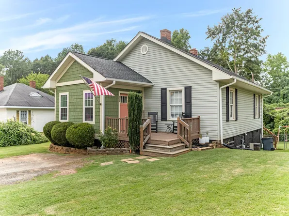 109 Lawrence St, Lyman, SC 29365