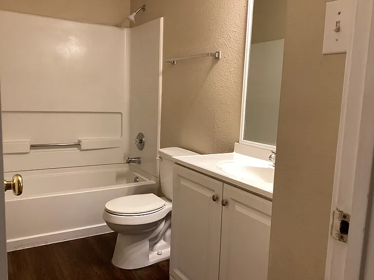 255 Crystal Isle Dr — Photo 14