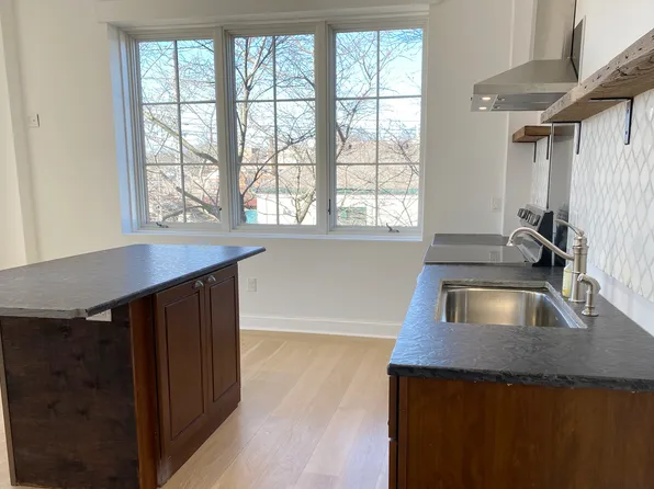 15 W River St #2B, Milford, CT 06460