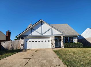 4116 Saddlebrooke Ln, Evansville, IN 47715