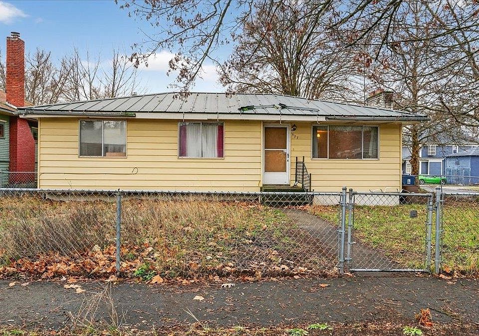 1st image of 527 W Dalton Ave