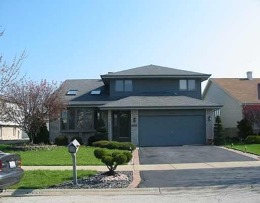 1st image of 3646 W Deer Park Dr