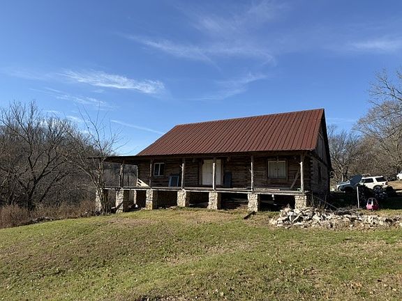 5th image of 3624 Watson Rd