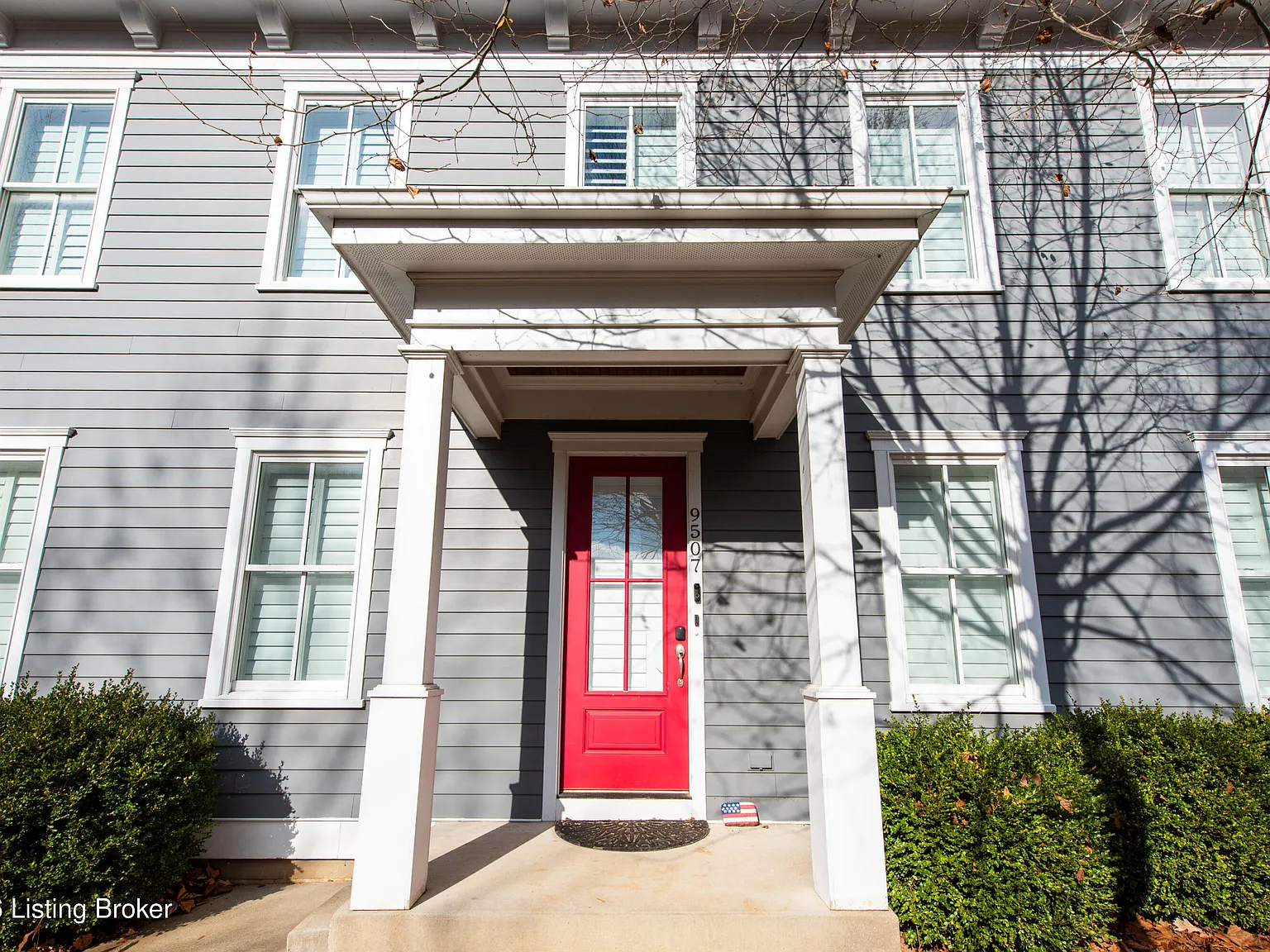 4 bed, 3.5 bath, 2629 sqft, $4,500 — Photo 2