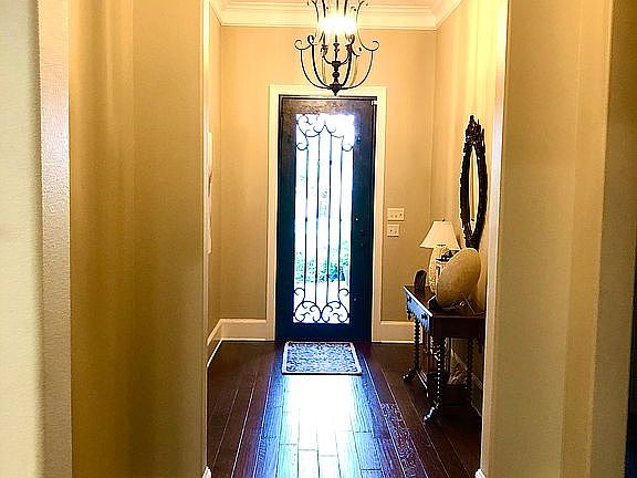 3rd image of 2229 Thornwood