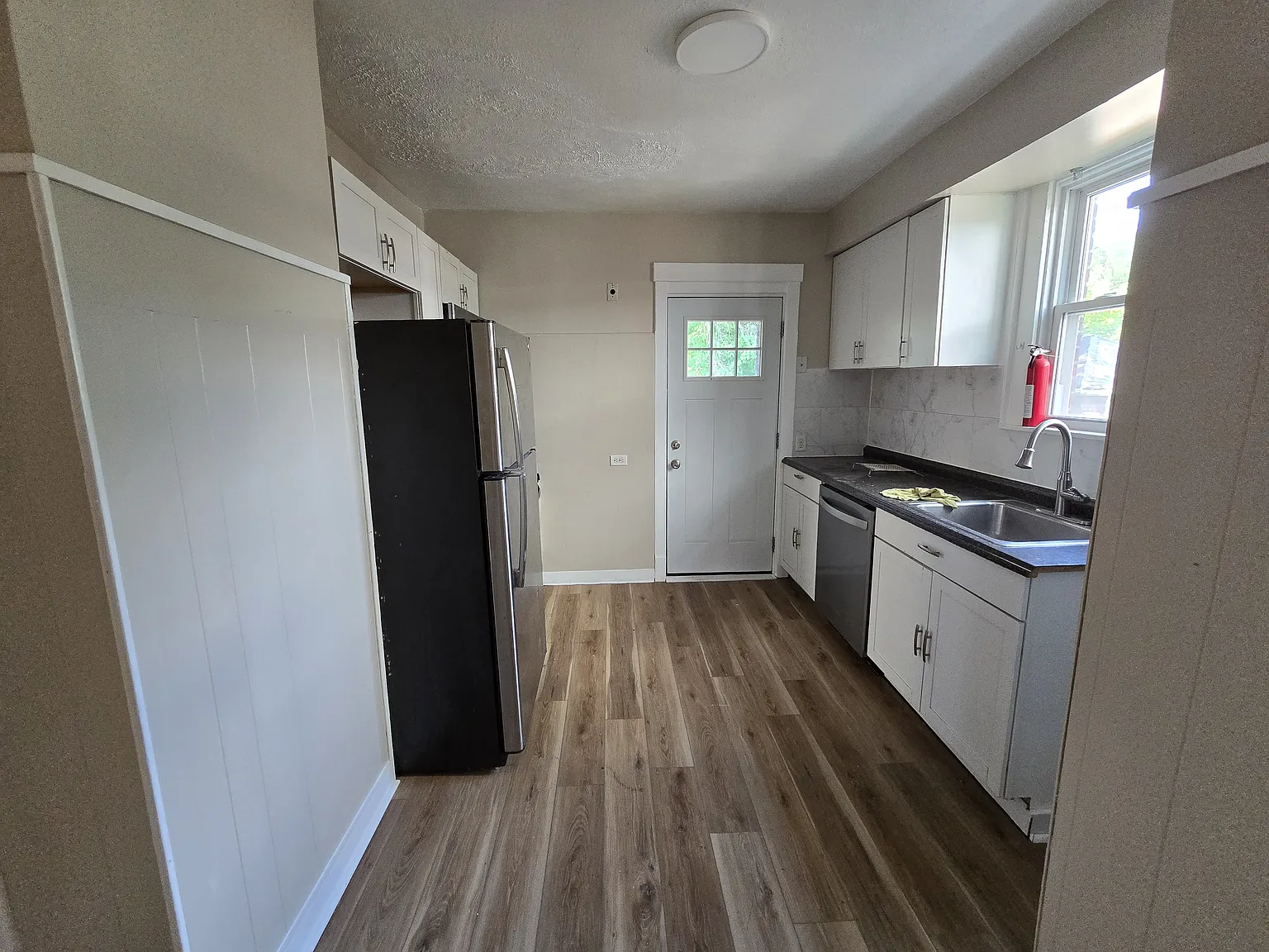 1208 Strahley Pl — Photo 4