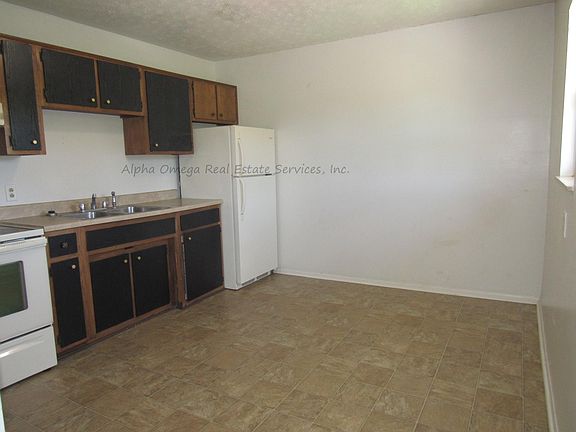 5th image of 1190 Lois Ln #7