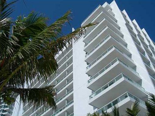 1st image of 4391 Collins Ave #1915