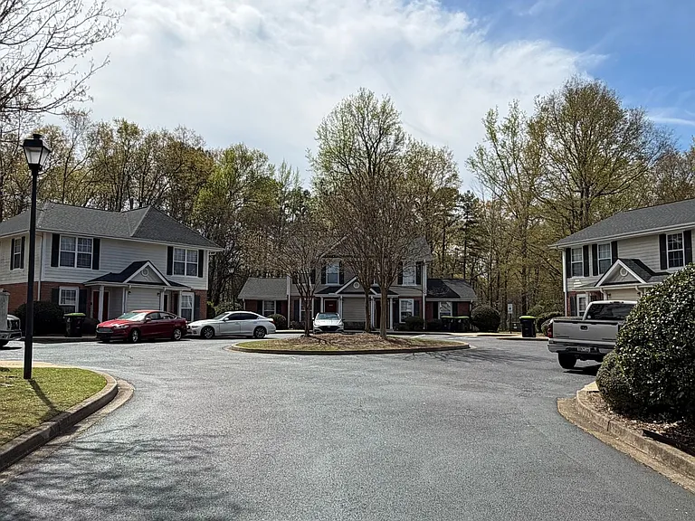Creekside Retreat Townhomes — Photo 11