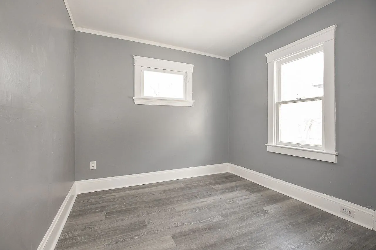 2 bed, 900 sqft, $950 — Photo 3