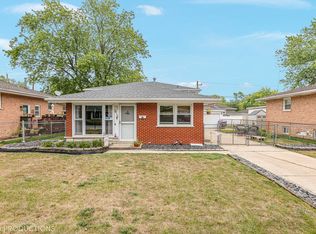 15109 Harding Ave, Midlothian, IL 60445