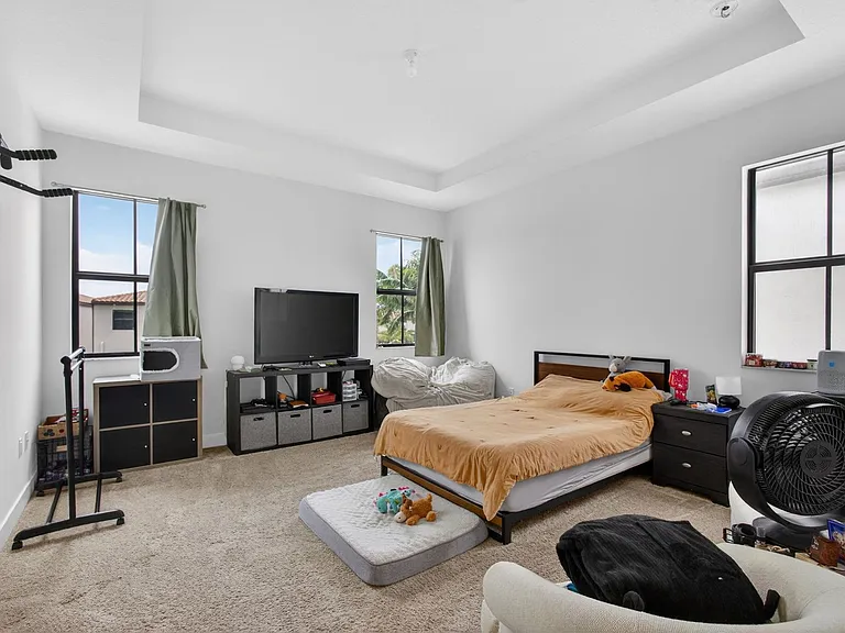 4009 Sequoia Pl — Photo 35