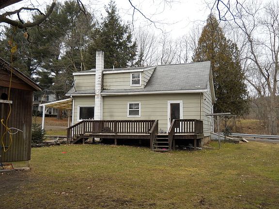 4th image of 105 Catfish Ln