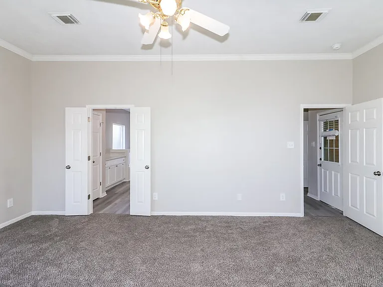 2634 Vermillion Rd — Photo 10