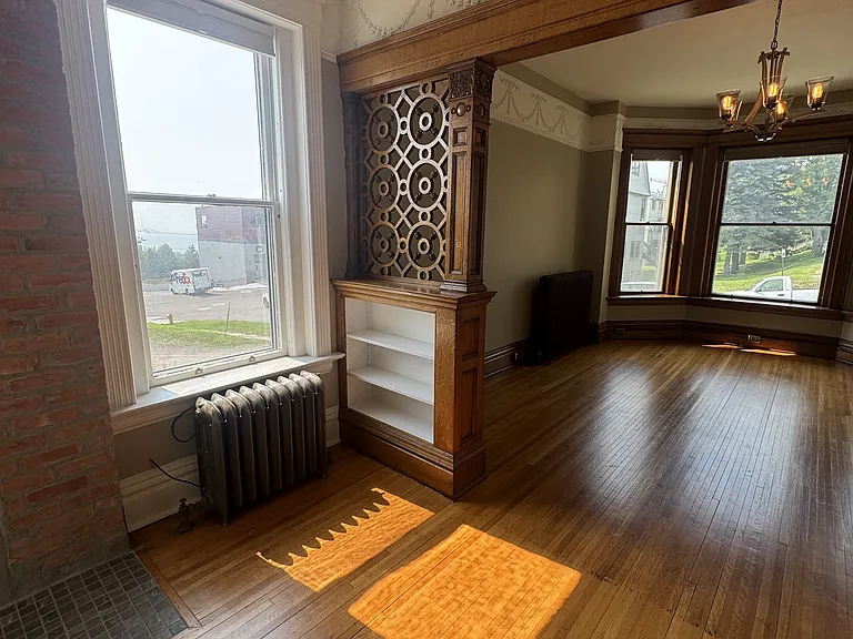 116 N 7th Ave E #1 — Photo 6