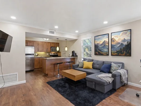 7685 Northcross Dr Unit 429, Austin, TX 78757