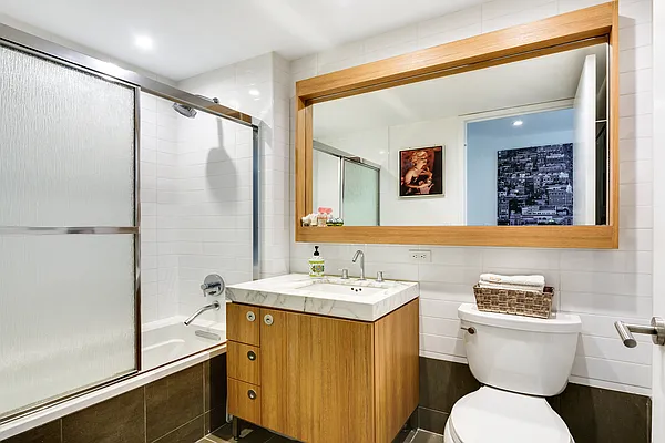 Sold by Compass | media 7