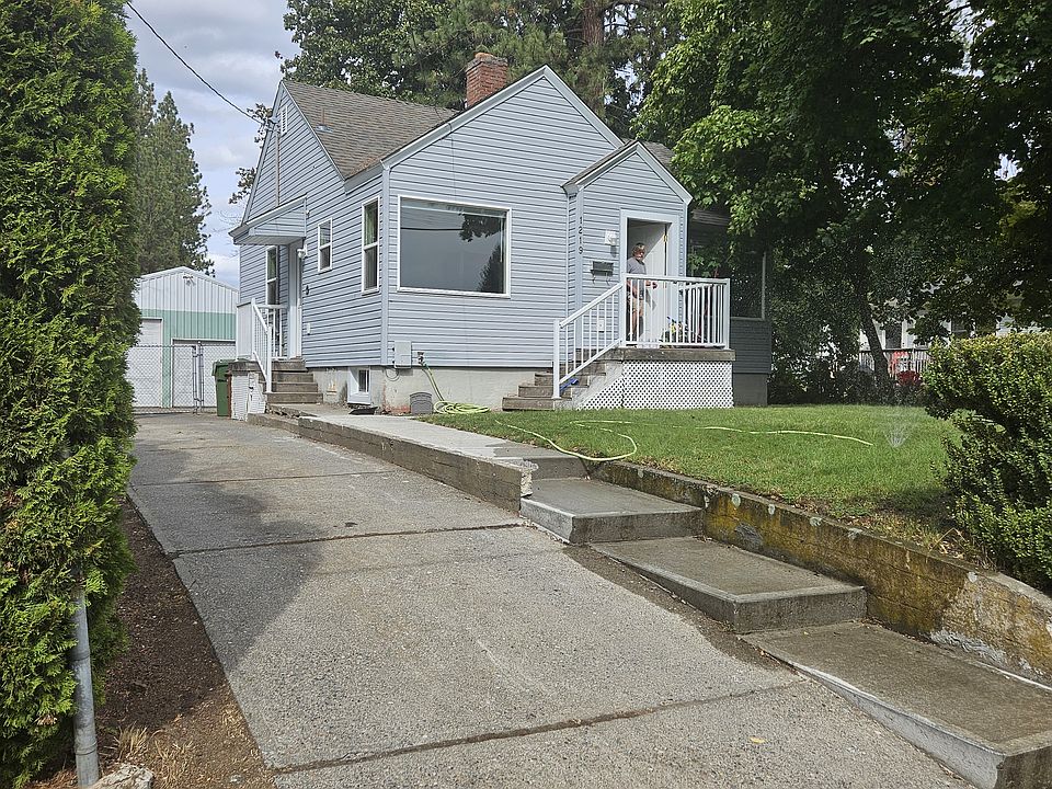 1st image of 1219 E 32nd Ave