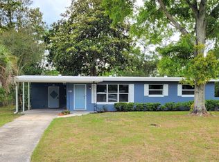 7936 Chateau Dr S, Jacksonville, FL 32221