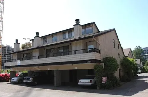 Bellevue Vista Apartments Photo 1