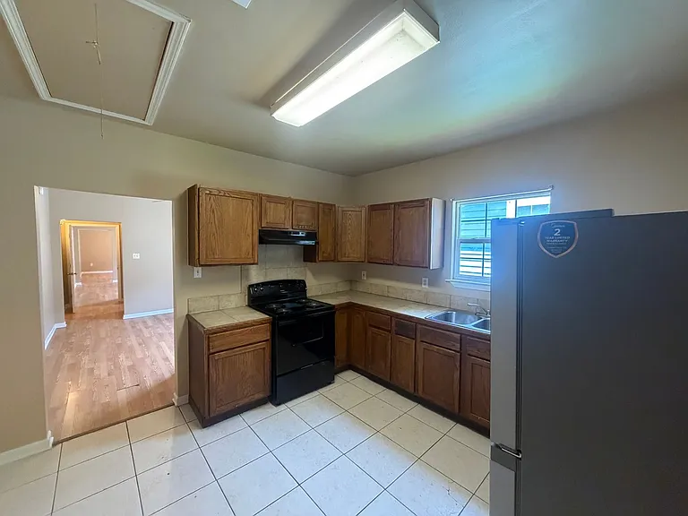 1701-1703 Desire St — Photo 8