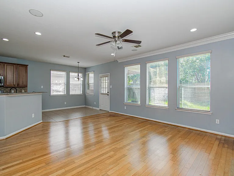 6307 S Wintersage Ln — Photo 15