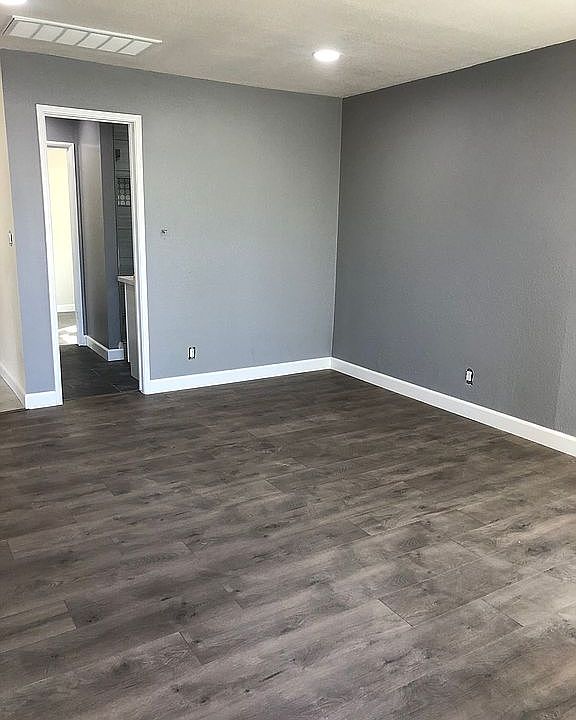 1st image of 10265 Telfair Ave