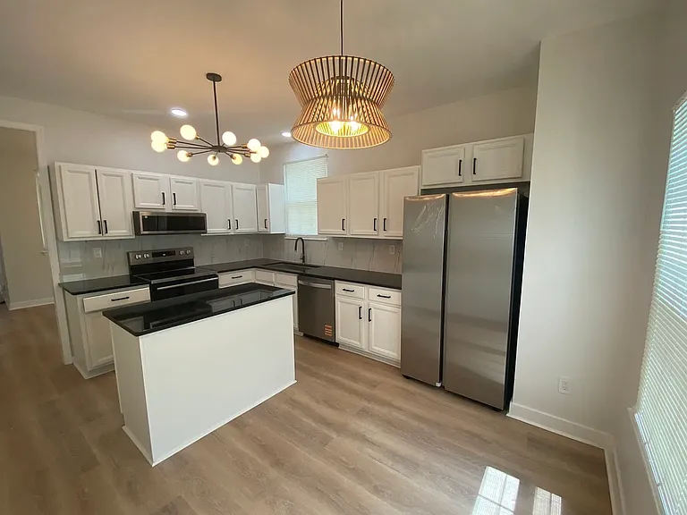 977 Water Oak Ct — Photo 22