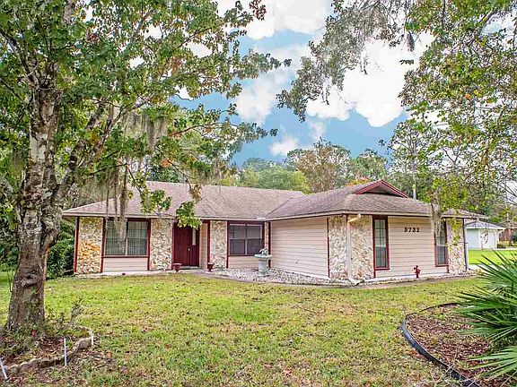 2nd image of 3732 Arrowhead Dr
