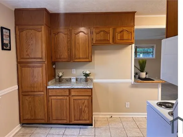 501 Glenmore Rd, Montgomery, AL 36107