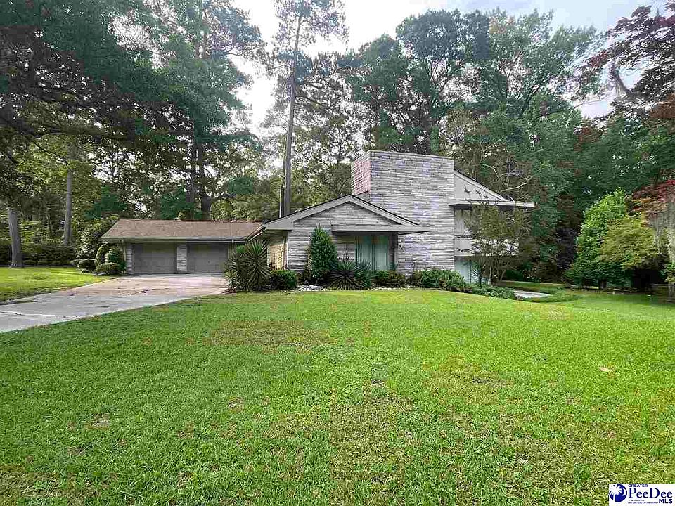 1st image of 1000 Wisteria Dr