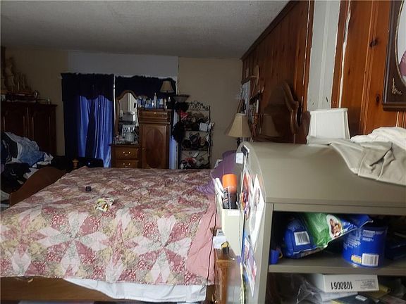4th image of 917 Grace Ave