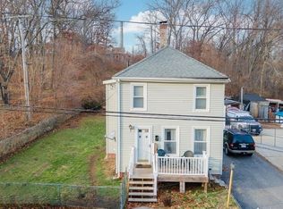 74 Flagg St, Clinton, MA 01510