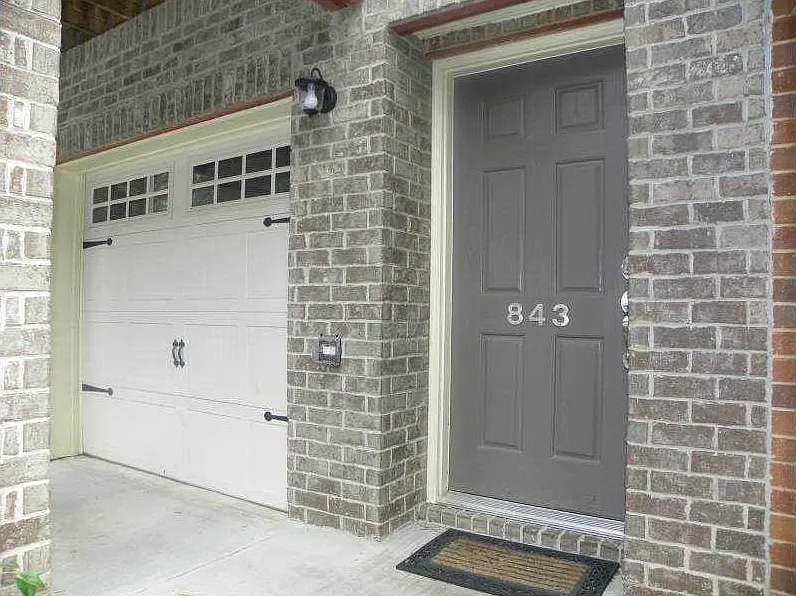 2 bed, 2.5 bath, 1492 sqft, $2,800 — Photo 2