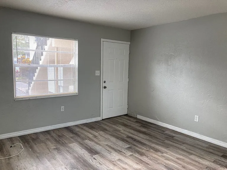 1221 Kennedy Rd #44 — Photo 5