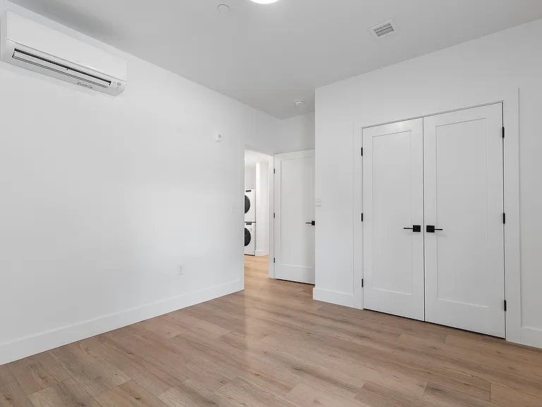 113 Ives Street — Photo 171