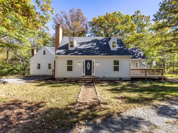 2325 Mountain Brook Dr, Charlottesville, VA 22902