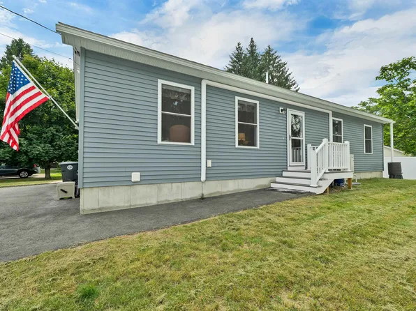 3 Carver Street, Franklin, NH 03235