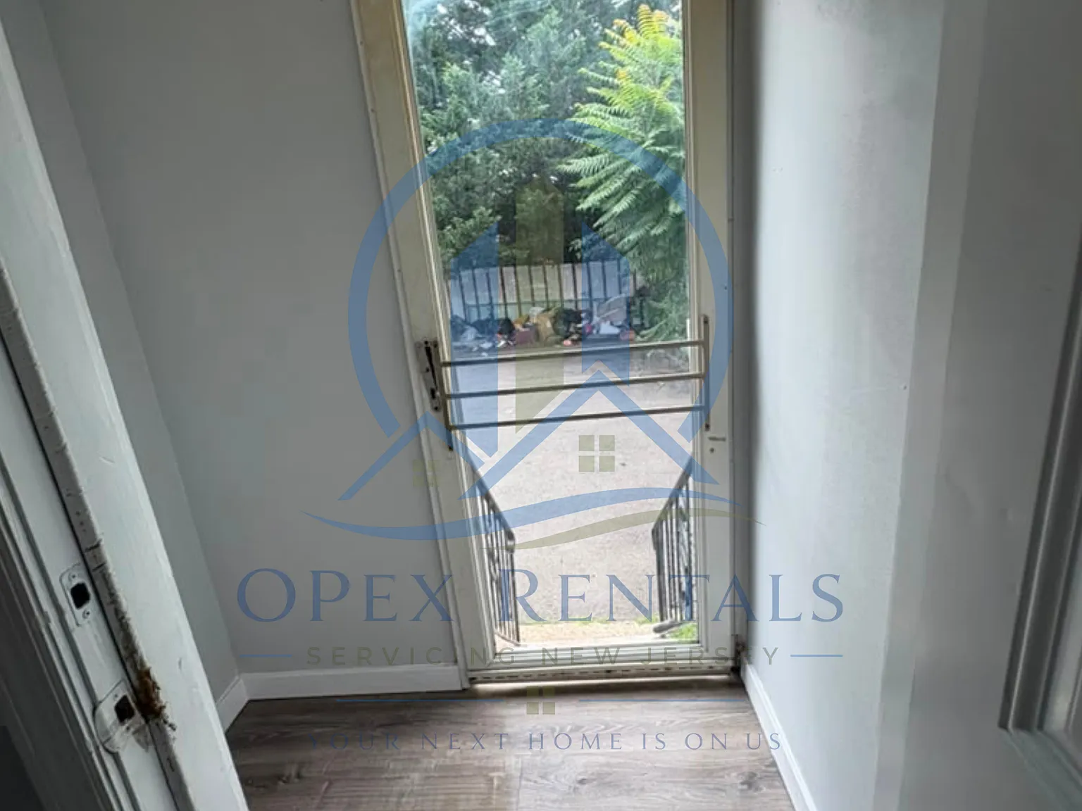 3 bed, $2,700 — Photo 4